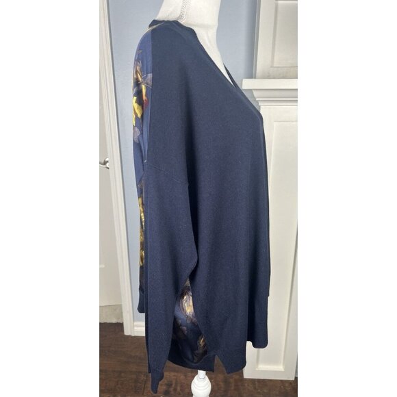 NWOT ST. JOHN For Nordstrom Cashmere Front Silk Back Sweater Size M Oversize Fit - Picture 7 of 9